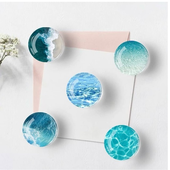 Set of 12  “Ocean” themed/coloured Magnets 🧲 - Picture 2 of 5